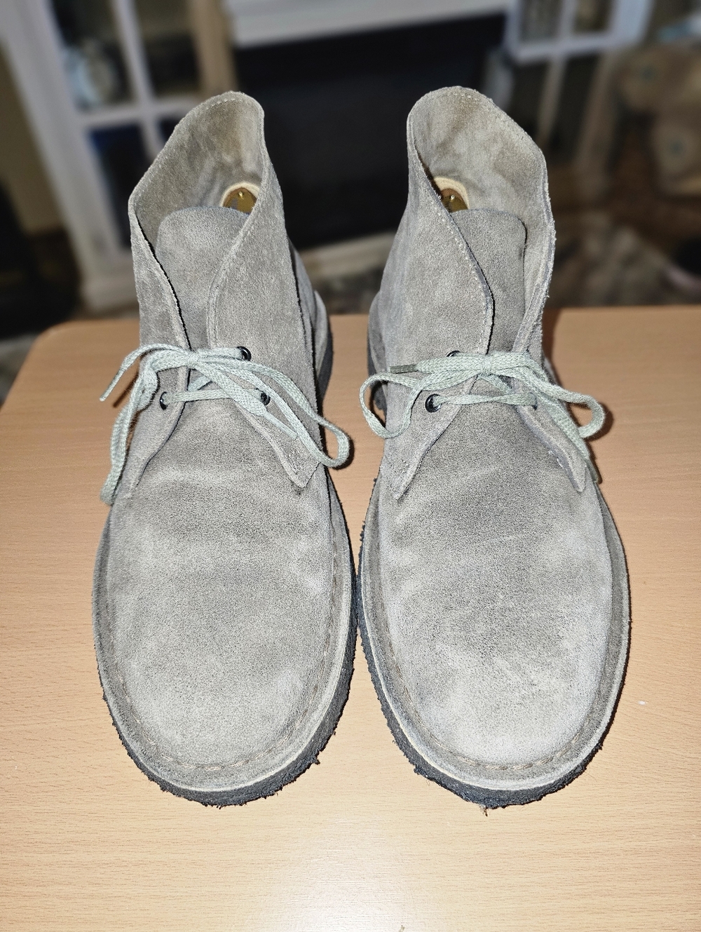 CLARK'S ORIGINALS Desert Boots Sand/Gray 9M Pre-owned!